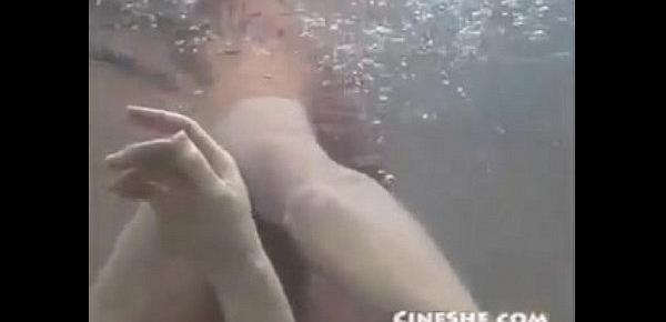  Sex Underwater - Ann Kell